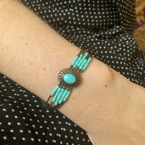 Vintage Native American liquid silver turquoise bracelet